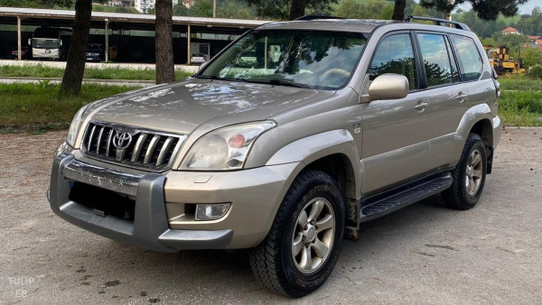 تويوتا لاند كروزر